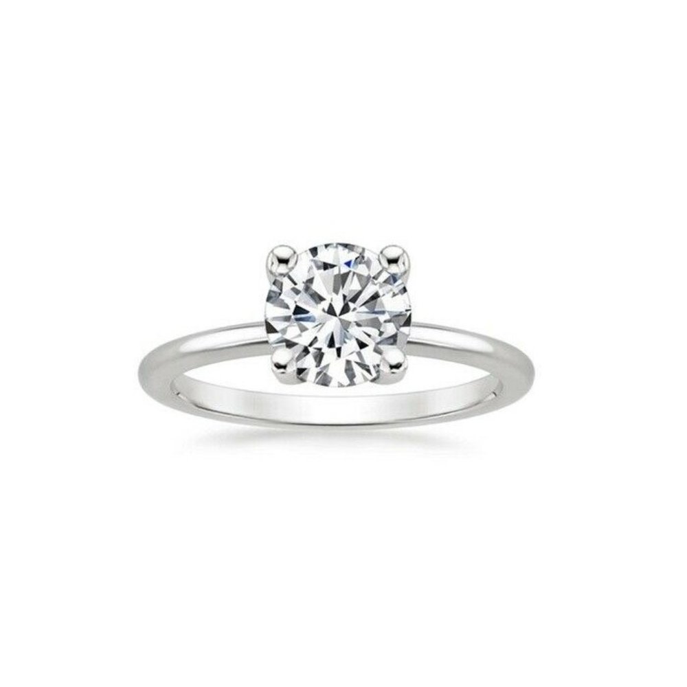 925 Sterling Silver 5mm CZ Solitare Ring Size 6